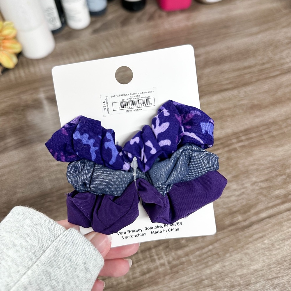 Vera Bradley Scrunchie Set - Paisley Amethyst - NWT - Picture 2 of 3